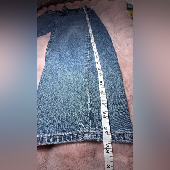 👉 NWOT American Eagle Barrel Jeans | Women’s Size 2 | High Rise Medium Wash Deni - Picture 10 of 14